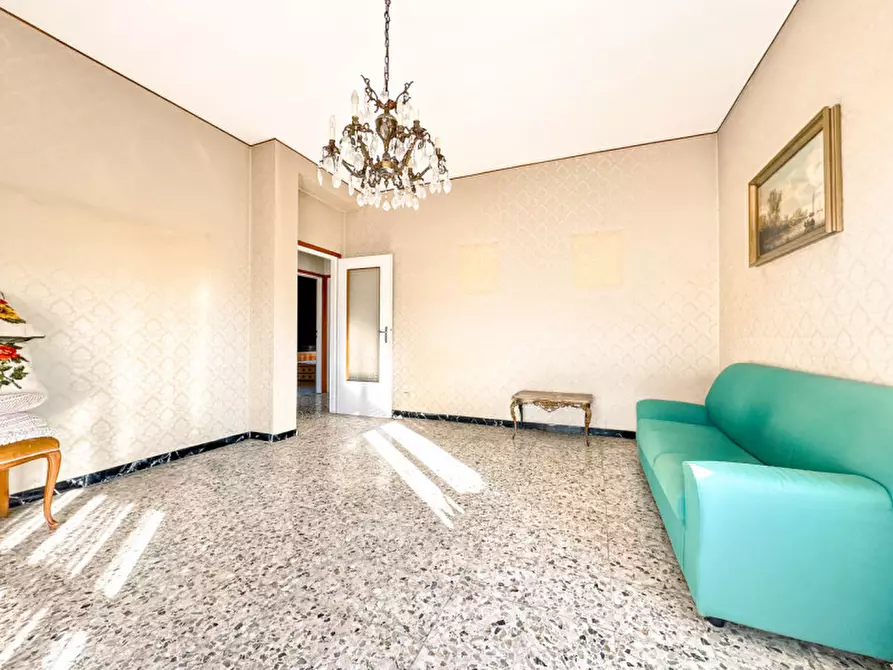 Immagine 5 di Appartamento in vendita  in via xxv luglio,15 a Romagnano Sesia