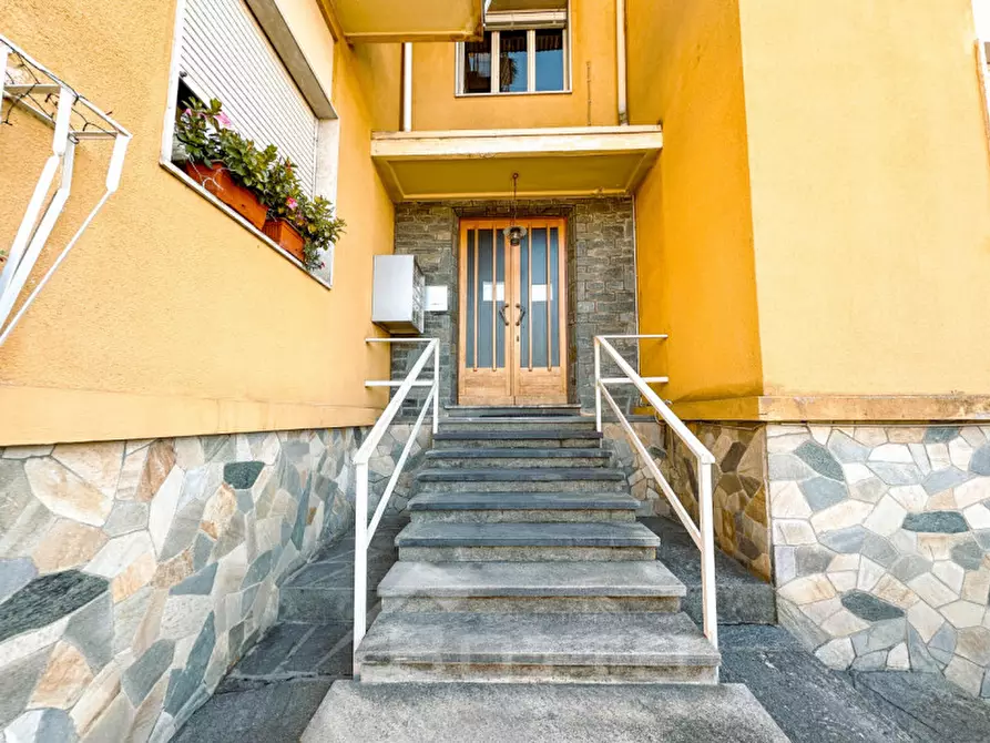 Immagine 17 di Appartamento in vendita  in via xxv luglio,15 a Romagnano Sesia