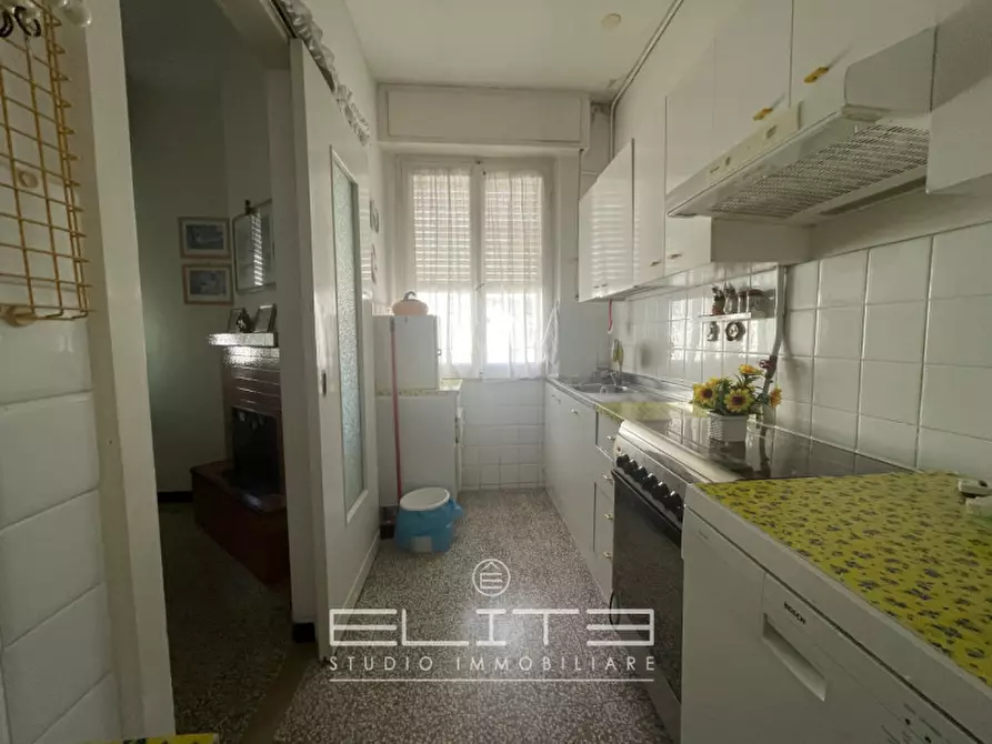 Immagine 16 di Appartamento in vendita  in VIA PATRIZI a Ancona