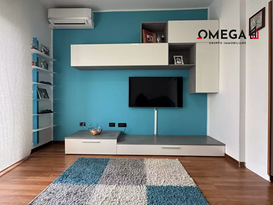 Immagine 8 di Appartamento in vendita  in Via Pitacco, 14 a Trieste