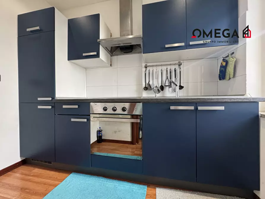 Immagine 10 di Appartamento in vendita  in Via Pitacco, 14 a Trieste