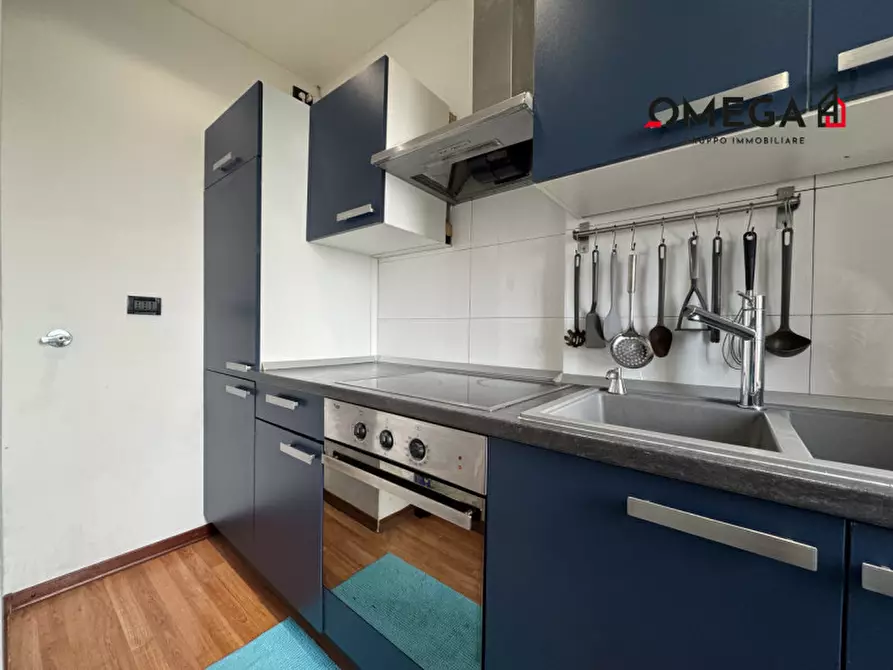 Immagine 11 di Appartamento in vendita  in Via Pitacco, 14 a Trieste