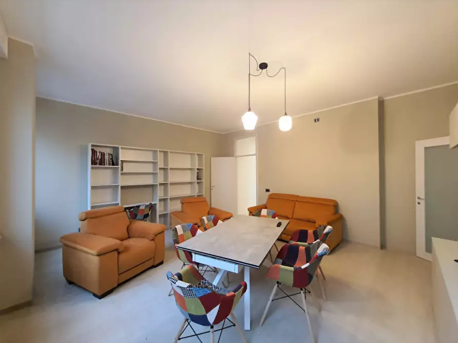 Immagine 5 di Appartamento in vendita  in Galleria Avelli a Rovigo