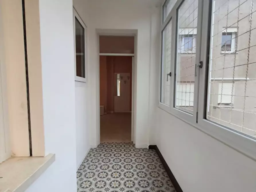 Immagine 25 di Appartamento in vendita  in Galleria Avelli a Rovigo