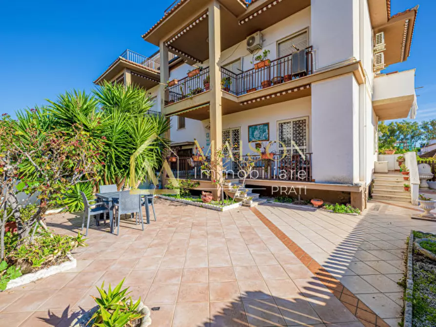 Immagine 36 di Appartamento in vendita  in Via Cola di Rienzo a Roma