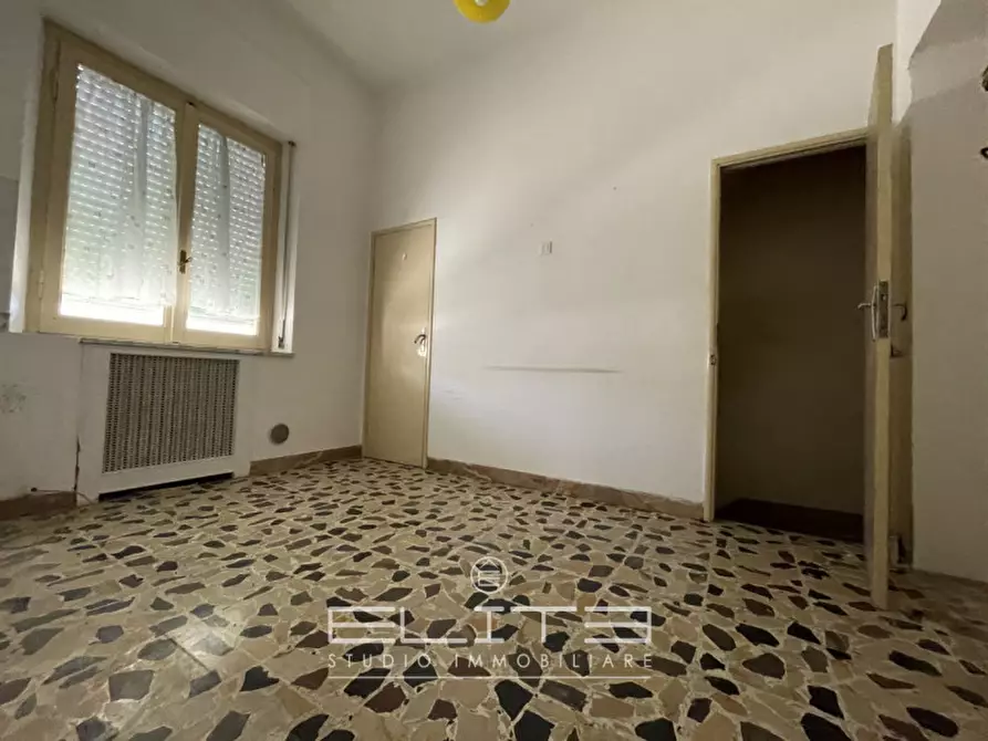 Immagine 25 di Villa in vendita  a Osimo
