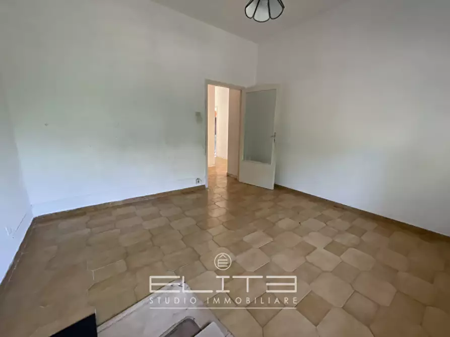 Immagine 35 di Villa in vendita  a Osimo