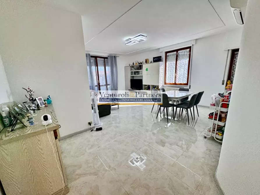 Immagine 1 di Appartamento in vendita  in Via Trento a Bedizzole