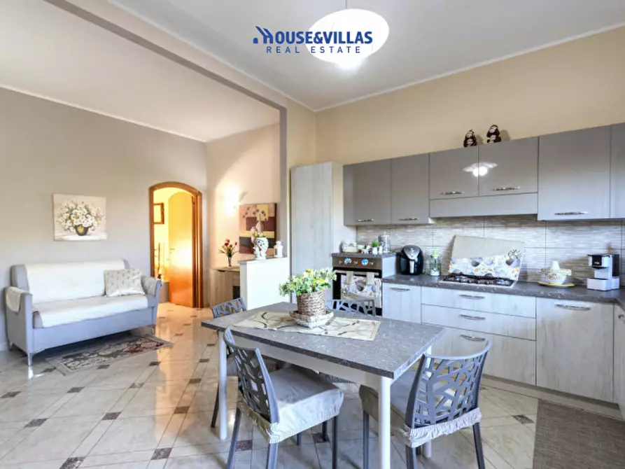 Immagine 7 di Villa in vendita  in Corso Indipendenza a Avola