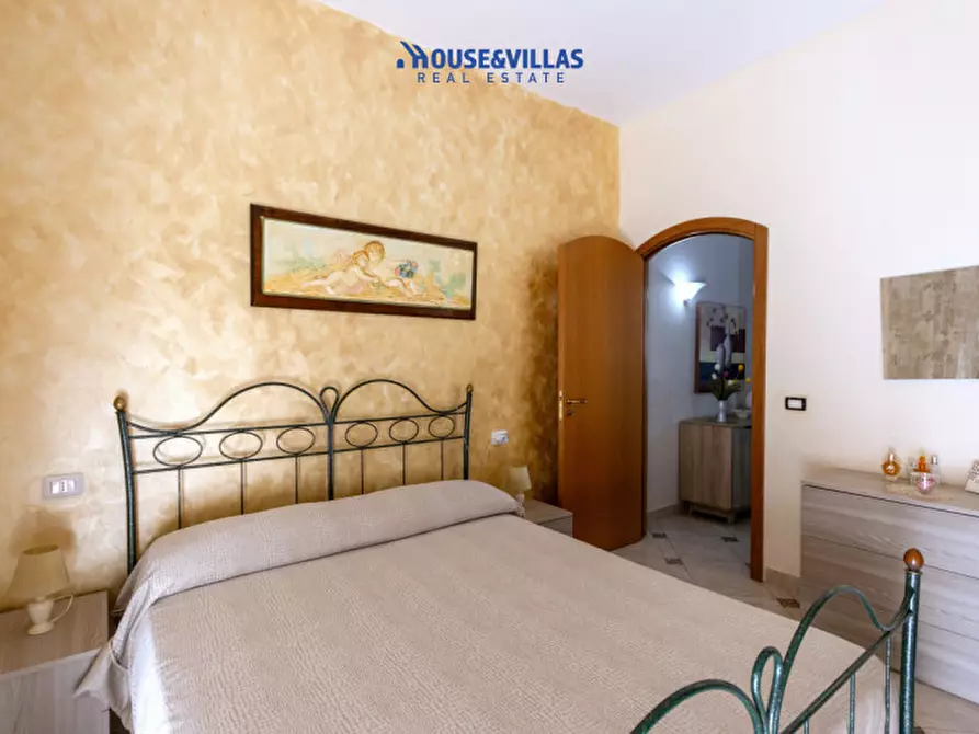 Immagine 15 di Villa in vendita  in Corso Indipendenza a Avola