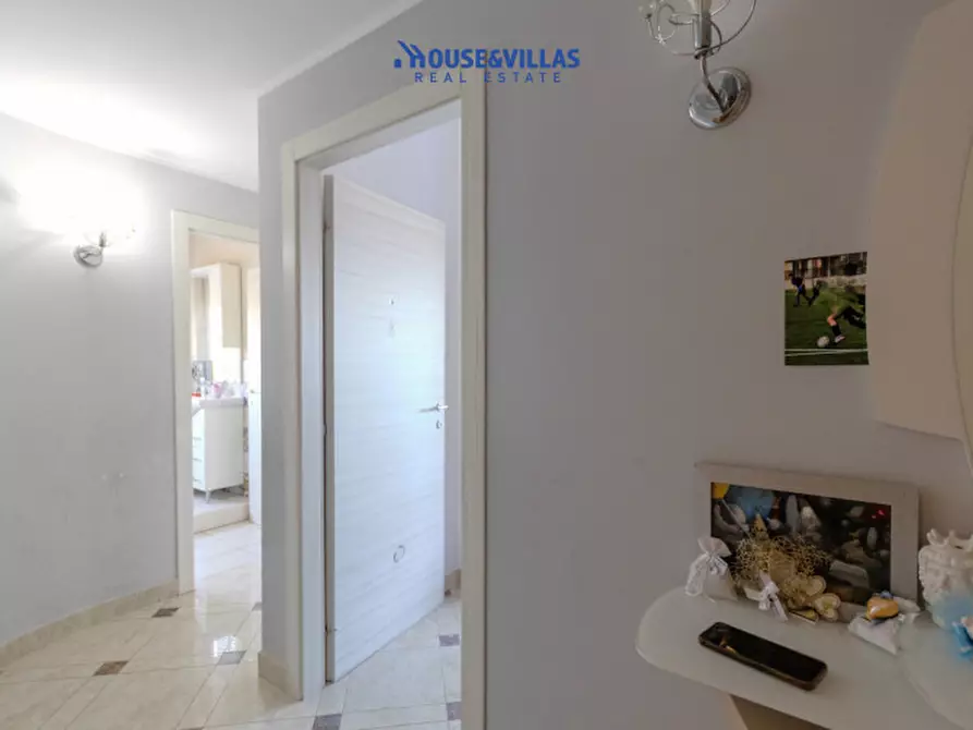 Immagine 18 di Villa in vendita  in Corso Indipendenza a Avola