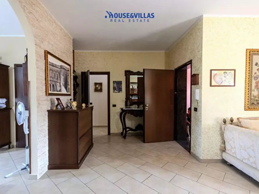 Immagine 26 di Villa in vendita  in Corso Indipendenza a Avola