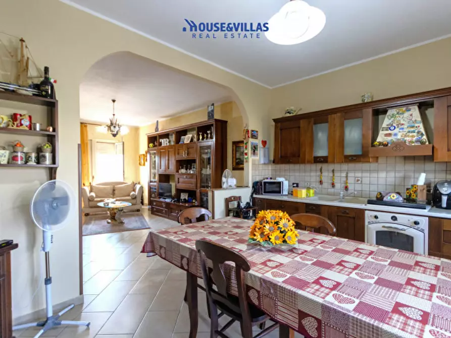 Immagine 29 di Villa in vendita  in Corso Indipendenza a Avola