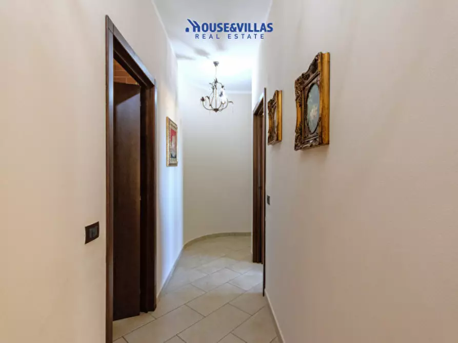 Immagine 30 di Villa in vendita  in Corso Indipendenza a Avola