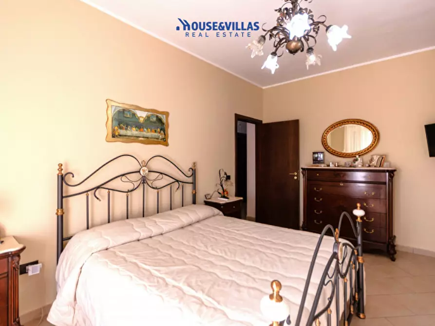 Immagine 31 di Villa in vendita  in Corso Indipendenza a Avola