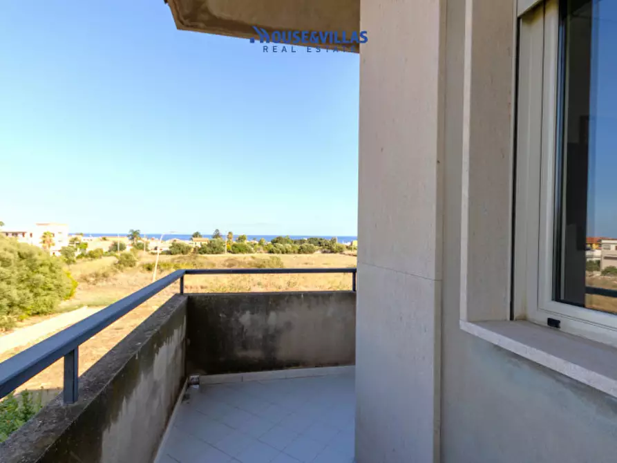 Immagine 37 di Villa in vendita  in Corso Indipendenza a Avola