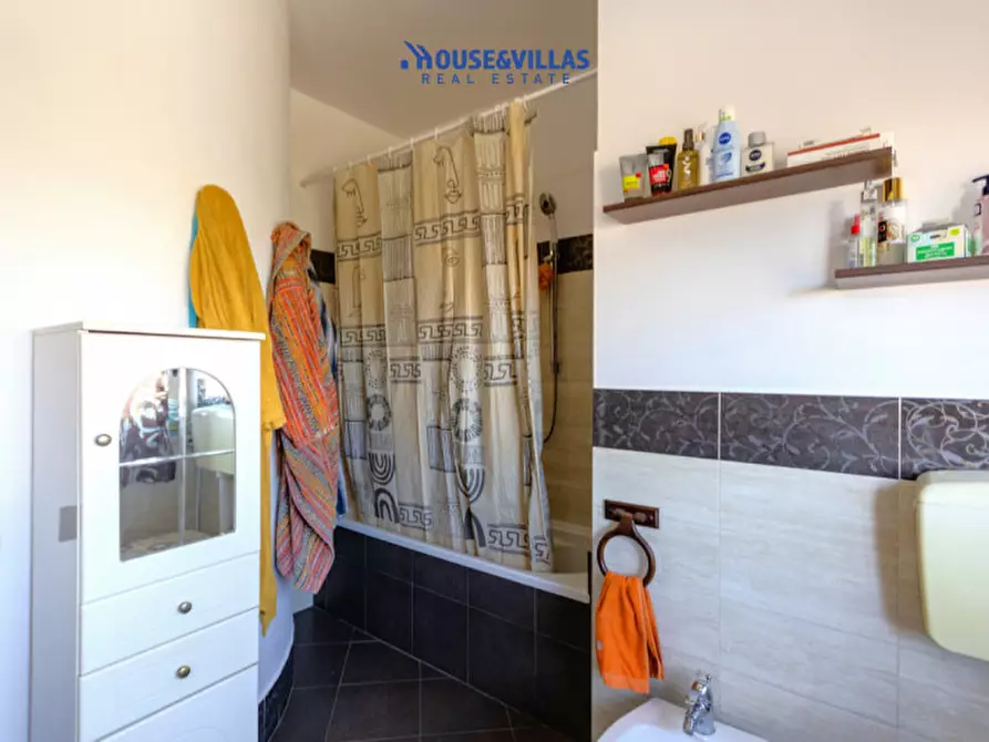 Immagine 40 di Villa in vendita  in Corso Indipendenza a Avola