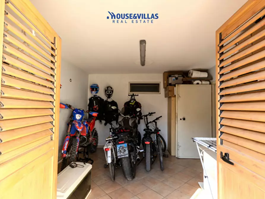 Immagine 42 di Villa in vendita  in Corso Indipendenza a Avola