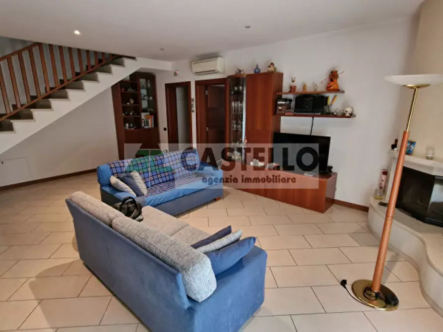 Immagine 3 di Casa bifamiliare in vendita  in Via Caltana 292 a Campodarsego