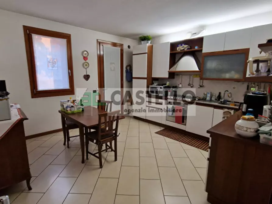 Immagine 5 di Casa bifamiliare in vendita  in Via Caltana 292 a Campodarsego