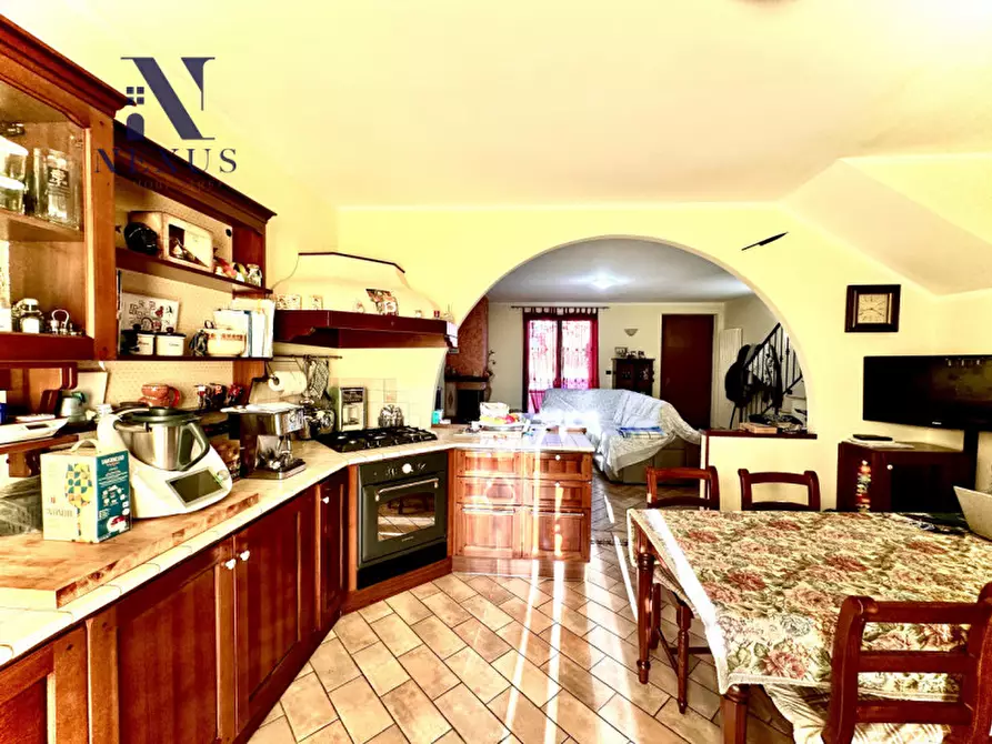 Immagine 9 di Villetta a schiera in vendita  a Montefelcino