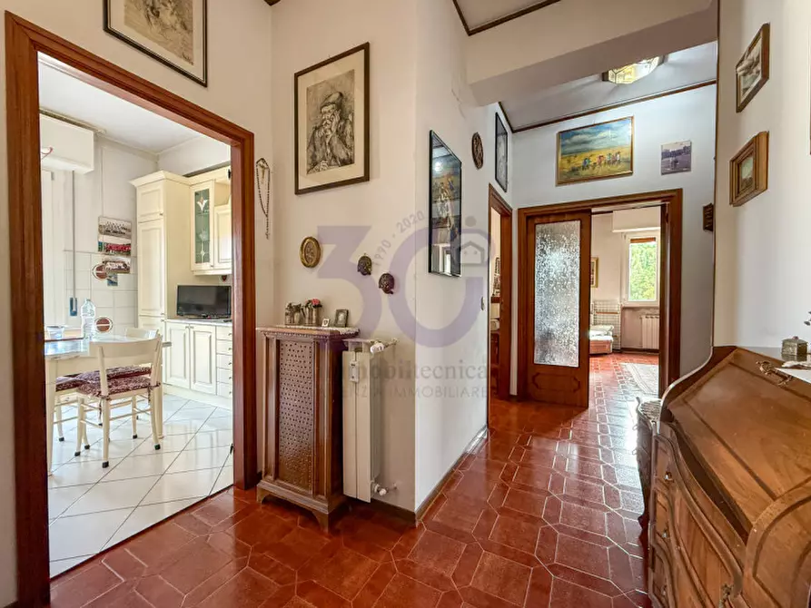 Immagine 4 di Appartamento in vendita  in Belvedere a Arezzo