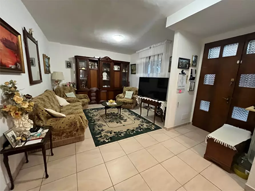 Immagine 2 di Appartamento in vendita  in via Adige a Senigallia