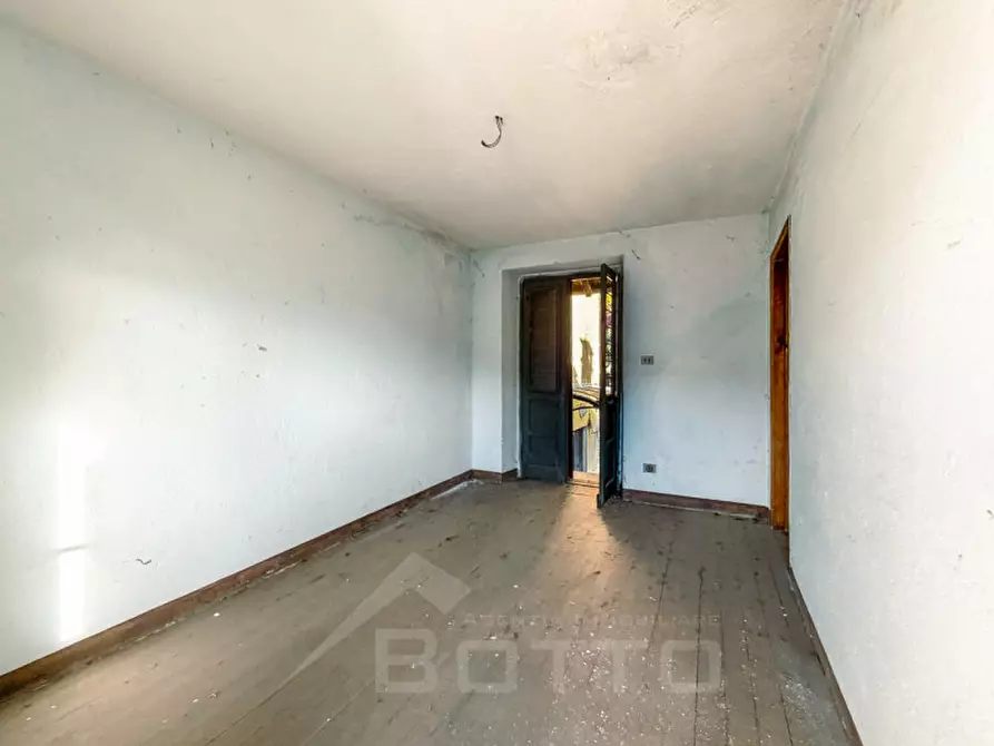 Immagine 13 di Villetta a schiera in vendita  in Regione Ronco 20 a Omegna