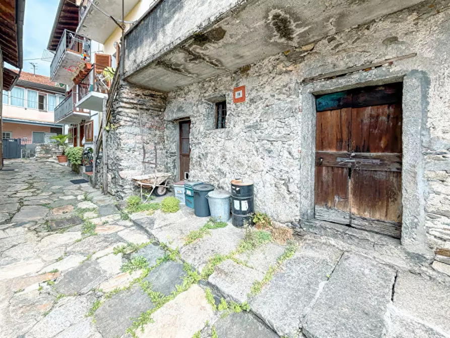 Immagine 20 di Villetta a schiera in vendita  in Regione Ronco 20 a Omegna