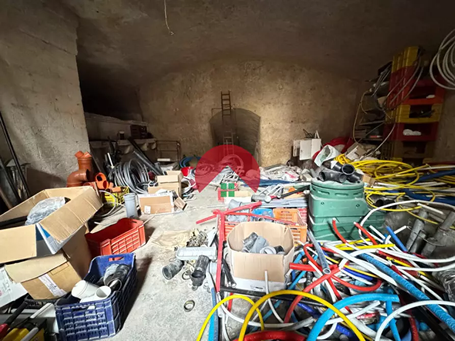 Immagine 9 di Cantina in vendita  in VIA CASALNUOVO a Matera