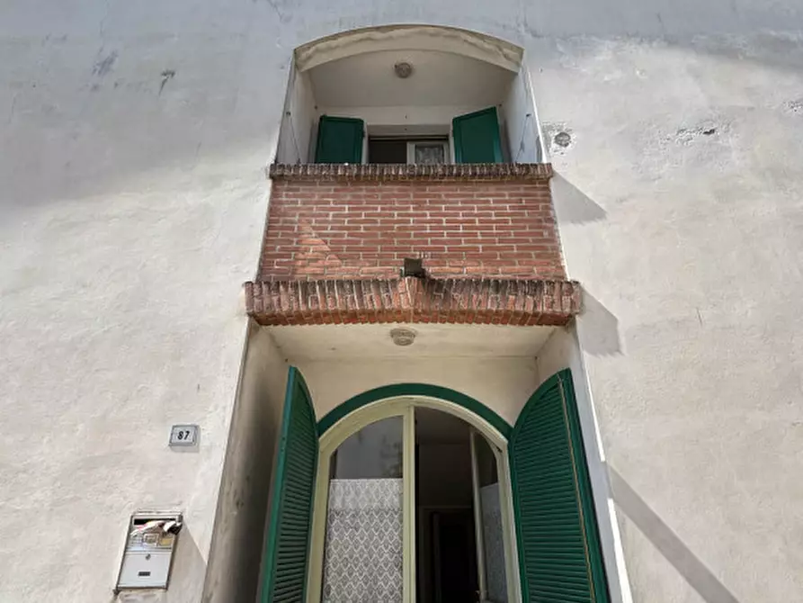 Immagine 5 di Villetta a schiera in vendita  in Via Roma,87 a Torricella Del Pizzo