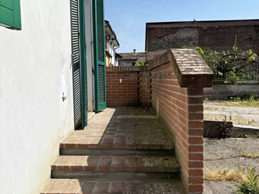 Immagine 6 di Villetta a schiera in vendita  in Via Roma,87 a Torricella Del Pizzo