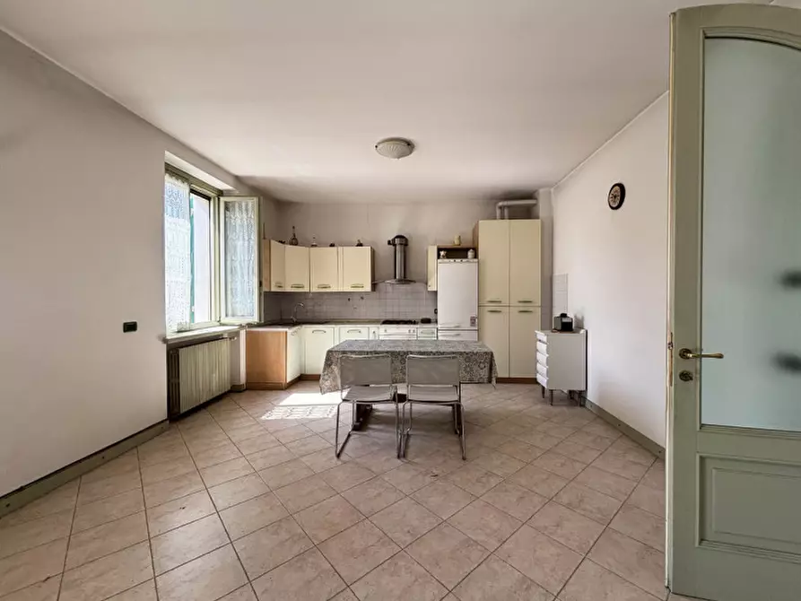 Immagine 9 di Villetta a schiera in vendita  in Via Roma,87 a Torricella Del Pizzo