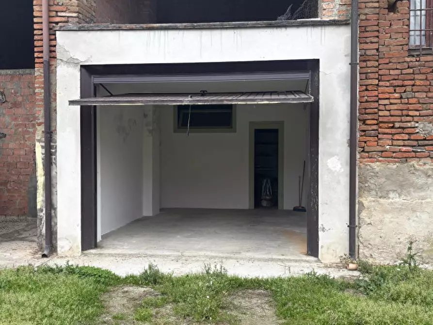 Immagine 29 di Villetta a schiera in vendita  in Via Roma,87 a Torricella Del Pizzo