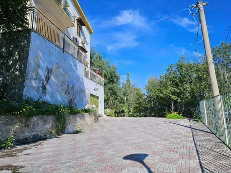 Immagine 6 di Villa in vendita  in Via Svizzera SNC a Carini