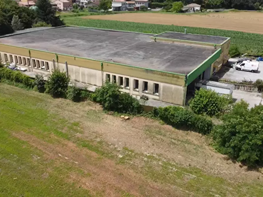 Immagine 11 di Capannone industriale in vendita  in VIA COMMERCIALE a Santa Giustina In Colle