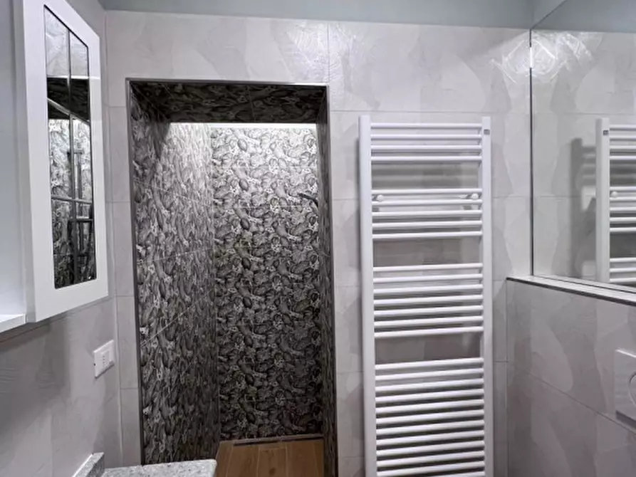 Immagine 6 di Appartamento in affitto  in via roma a Montevarchi