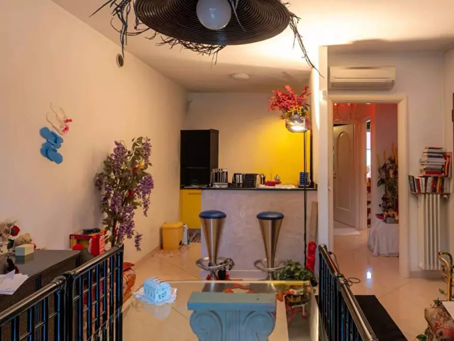 Immagine 4 di Appartamento in vendita  in Via Maria Montessori a Parma