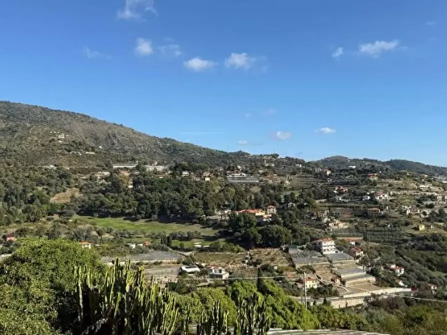 Immagine 2 di Appartamento in vendita  in SANREMO SAN BARTOLOMEO a San Remo