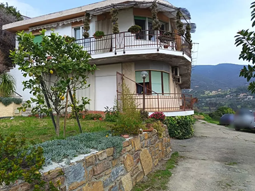 Immagine 13 di Appartamento in vendita  in SANREMO SAN BARTOLOMEO a San Remo