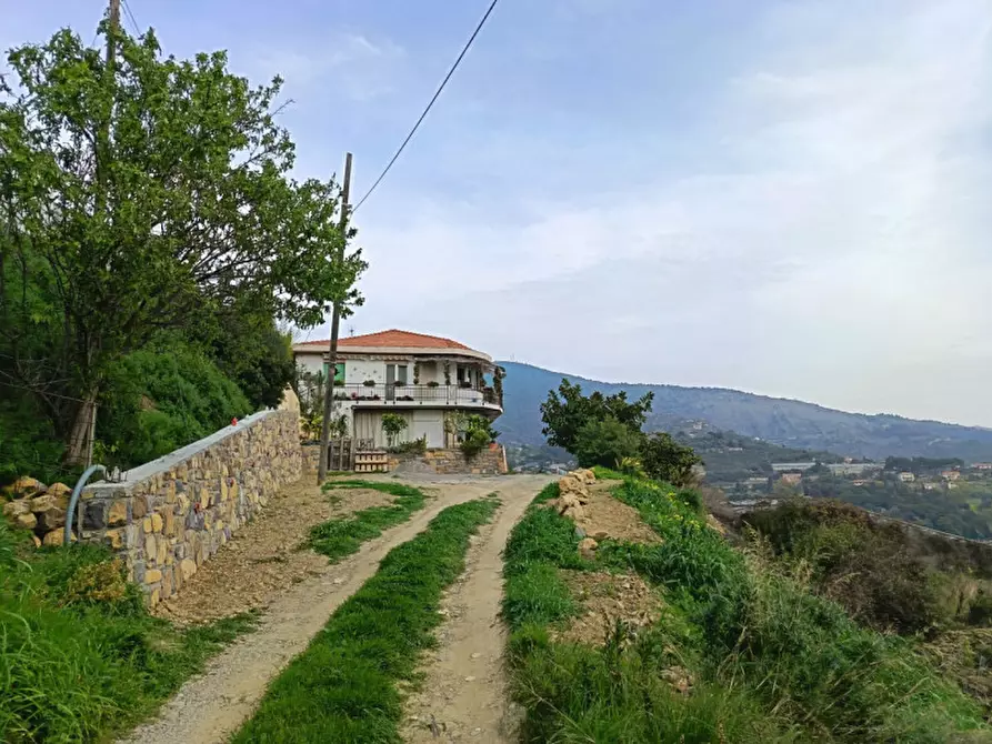 Immagine 14 di Appartamento in vendita  in SANREMO SAN BARTOLOMEO a San Remo