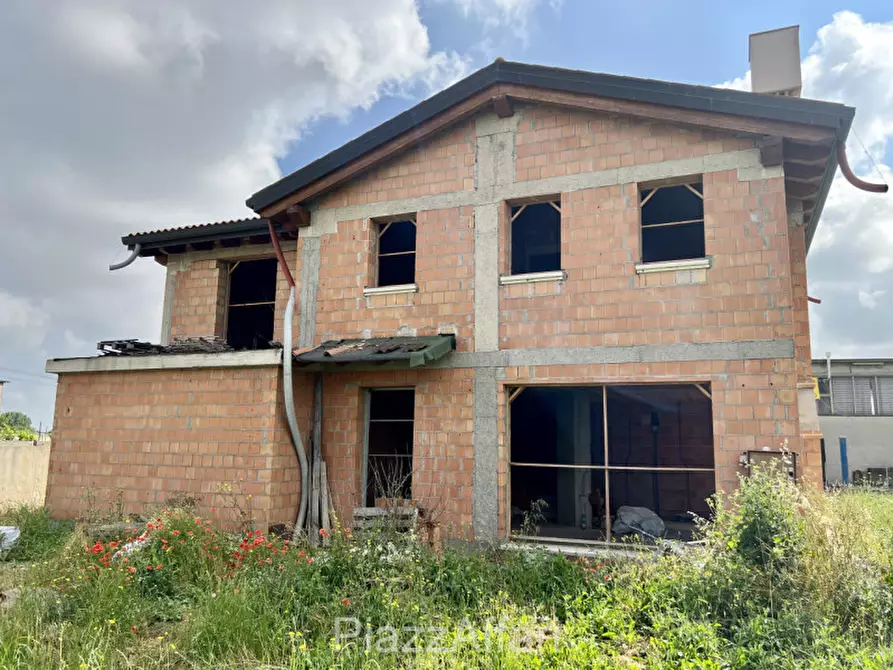 Immagine 1 di Casa indipendente in vendita  in Via Roma 1 Camponogara a Camponogara