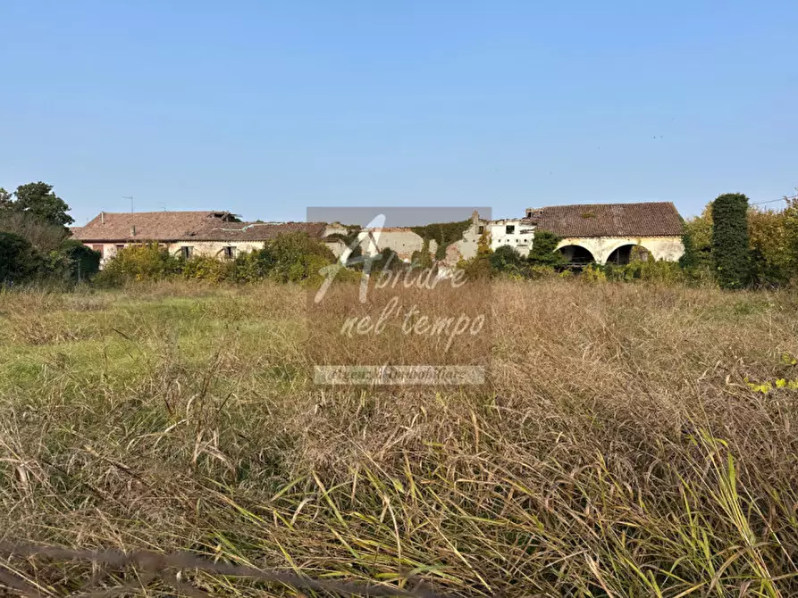 Immagine 5 di Rustico / casale in vendita  in Via Montagnola a Fontaniva