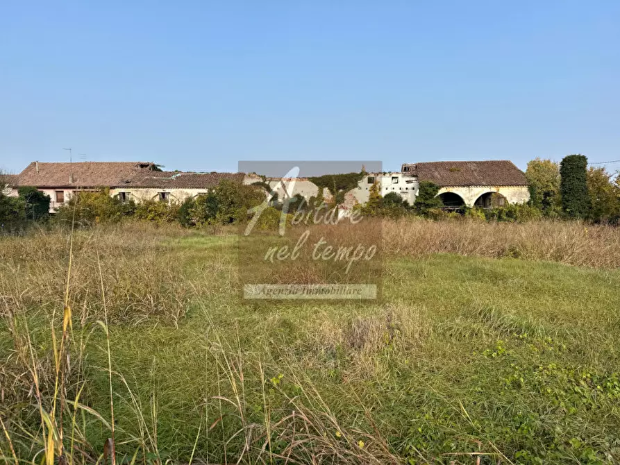 Immagine 6 di Rustico / casale in vendita  in Via Montagnola a Fontaniva