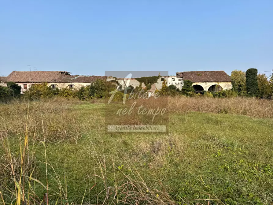 Immagine 8 di Rustico / casale in vendita  in Via Montagnola a Fontaniva