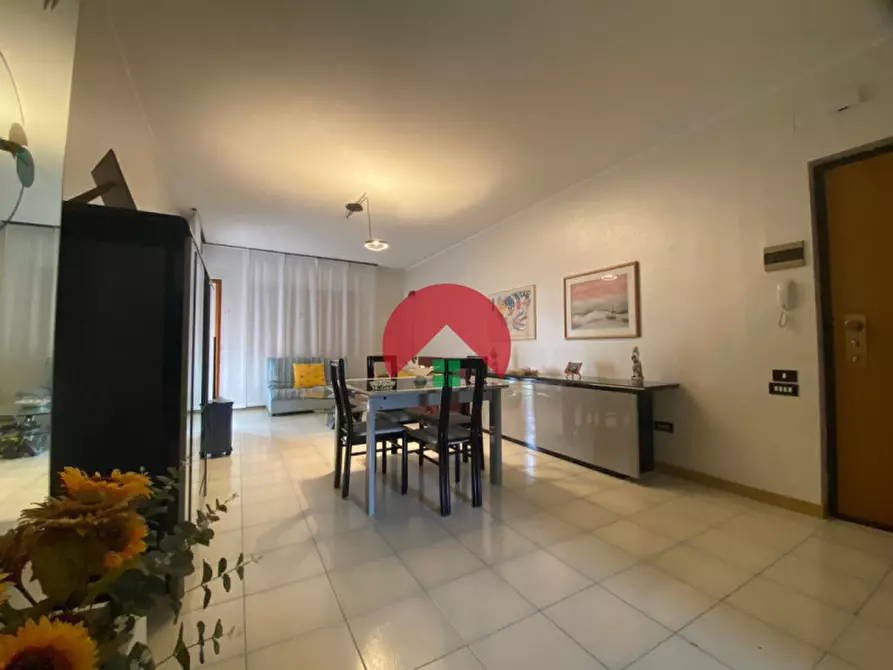 Immagine 3 di Appartamento in vendita  in Viale Italia a Matera