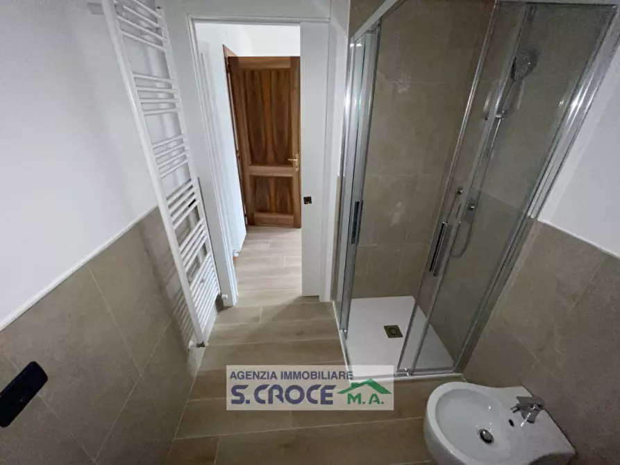 Immagine 11 di Appartamento in vendita  a Abano Terme