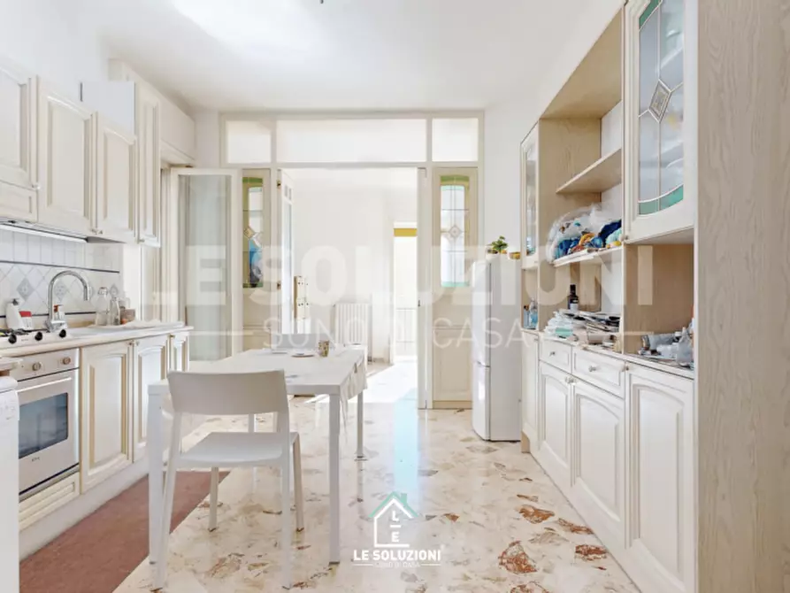 Immagine 2 di Appartamento in vendita  in Via Noci 5 a Putignano