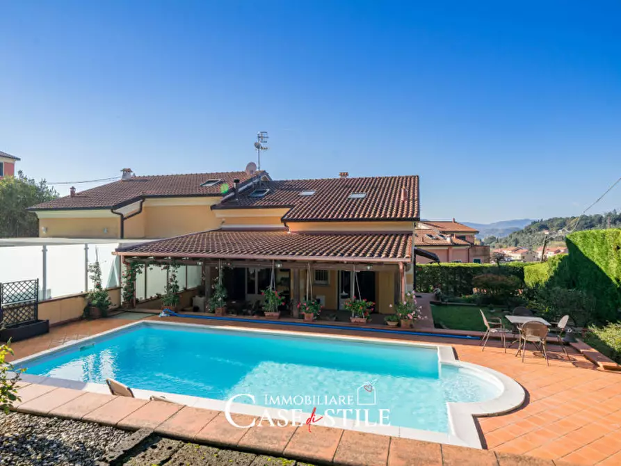 Immagine 2 di Casa bifamiliare in vendita  in Via dei Molini, 134 a Sarzana