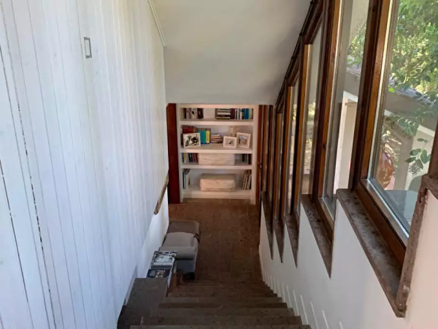 Immagine 17 di Villa in vendita  in Strada Frazione Poggio a Ancona